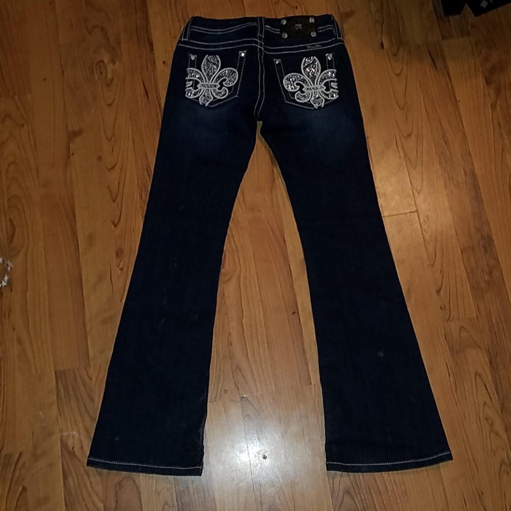 Jeans - Picture 2 of 5